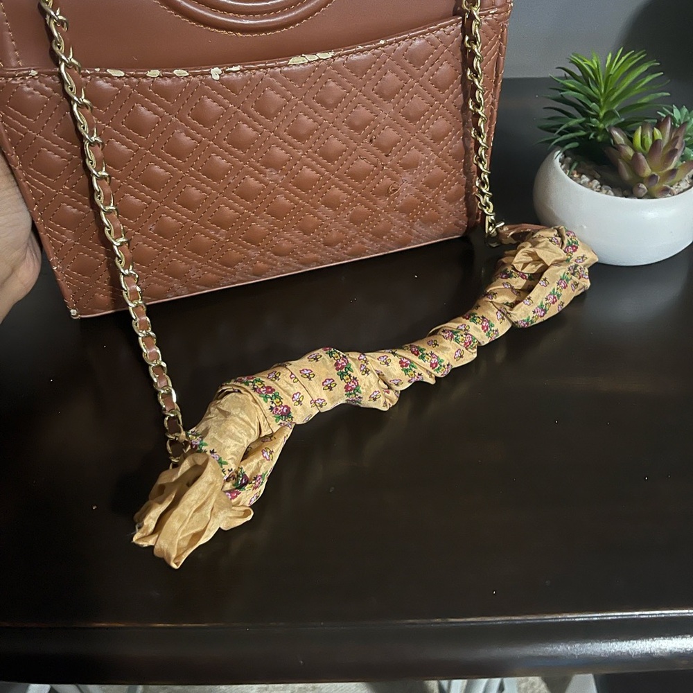 Purse - Picture 4 of 7